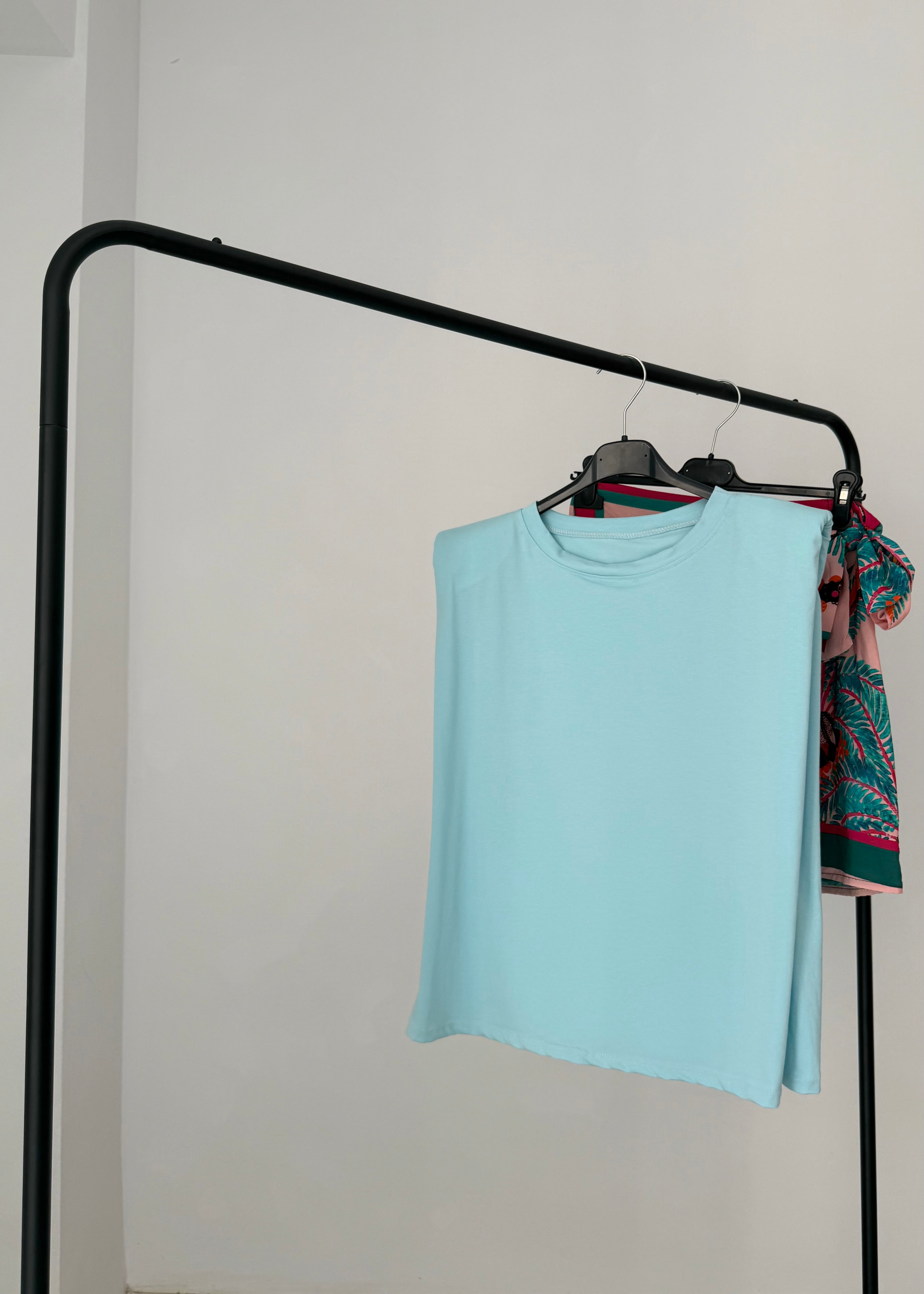 CAMISETA HOMBRERA