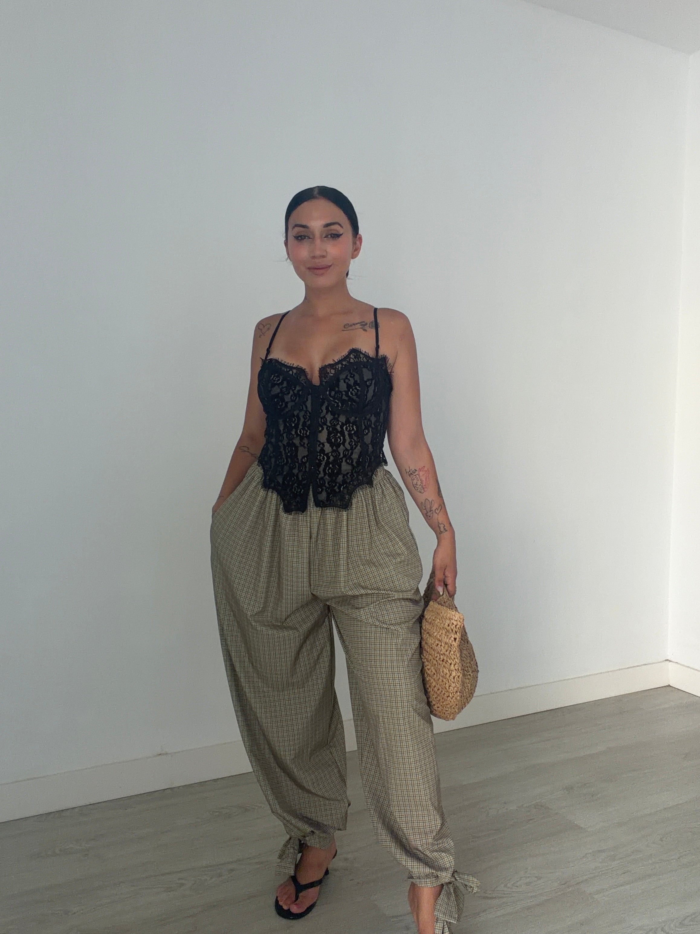 PANTALÓN LACE