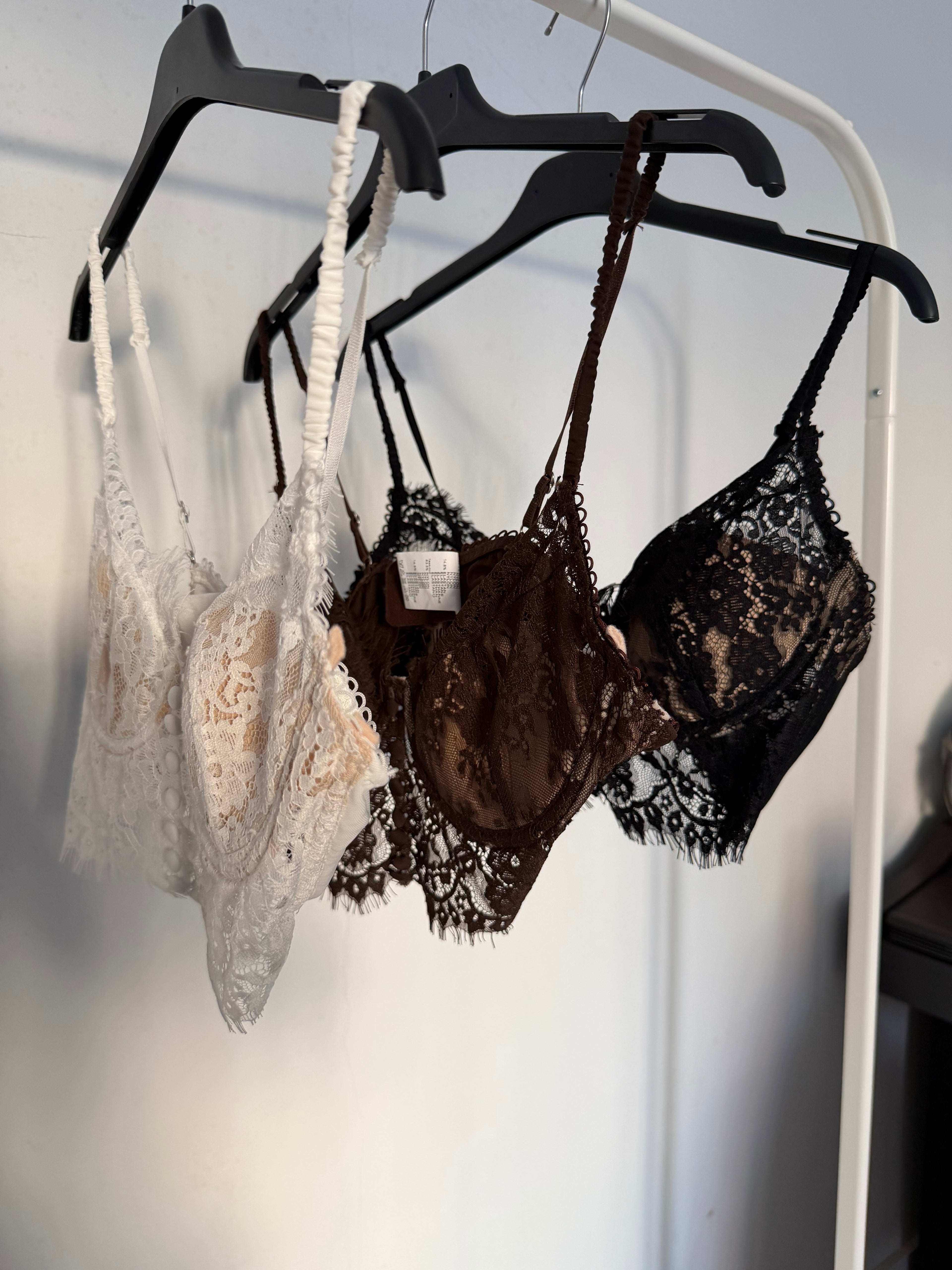BRALETTE